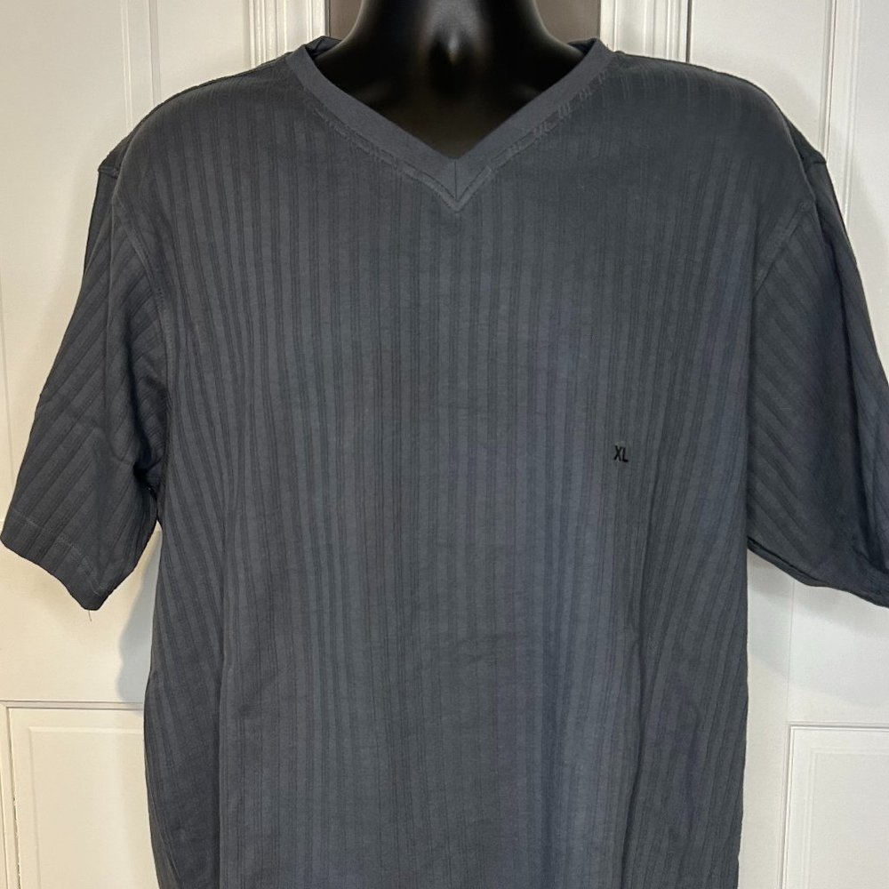 NWT Grey Perry Ellis Rib Knit V neck T